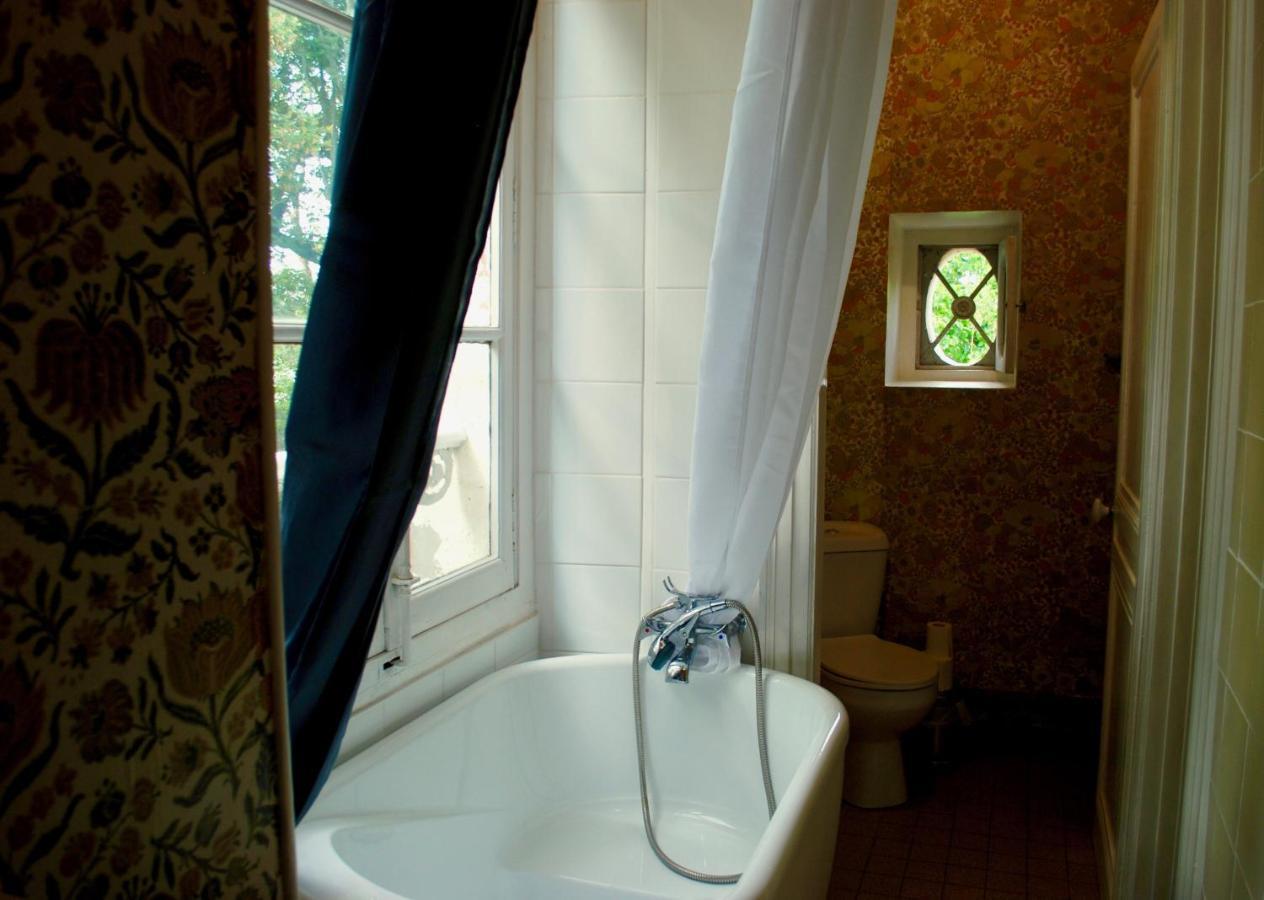 Bed and Breakfast Yxie - Manoir Des Arts Villeblevin Екстер'єр фото