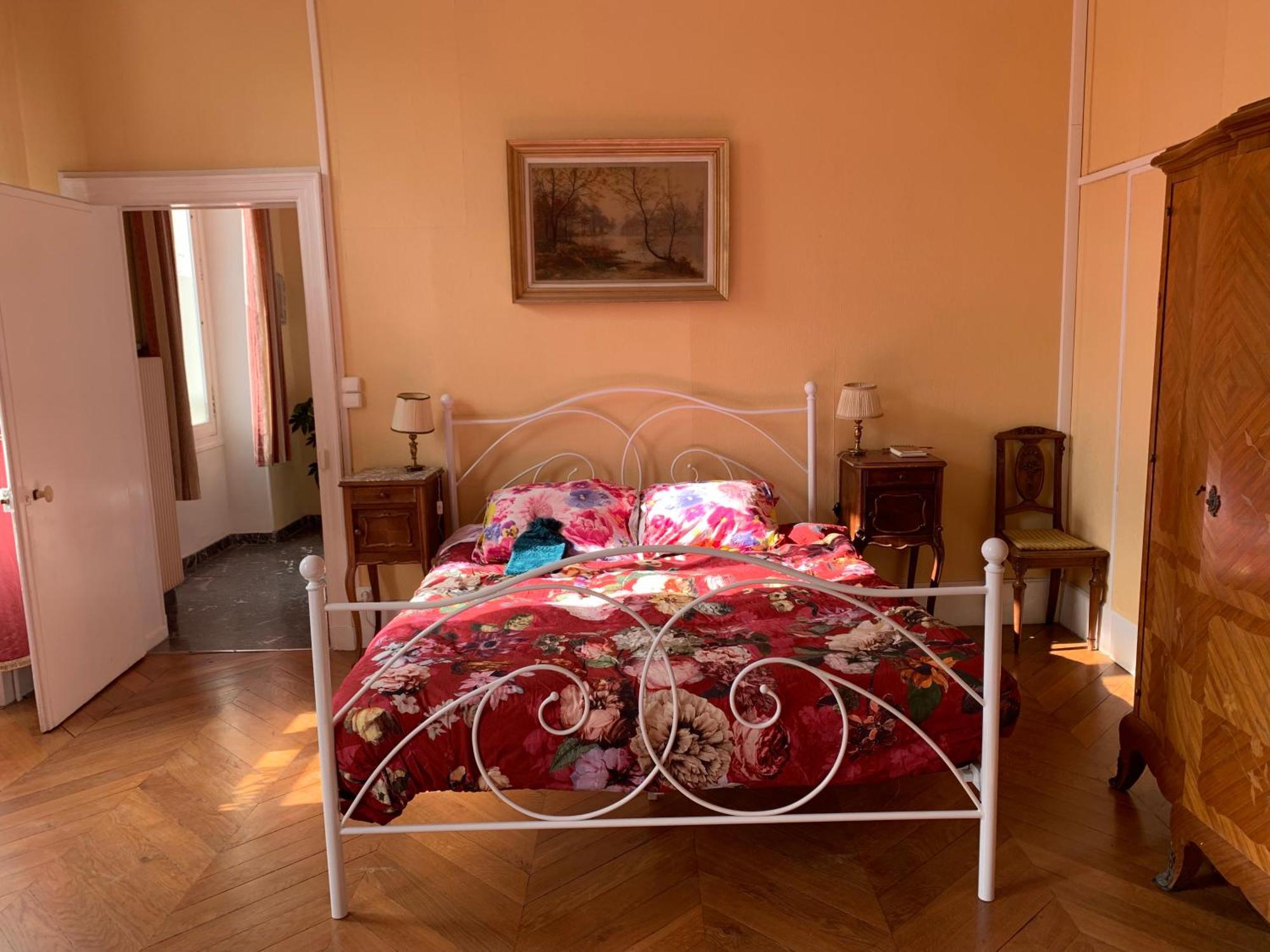 Bed and Breakfast Yxie - Manoir Des Arts Villeblevin Номер фото