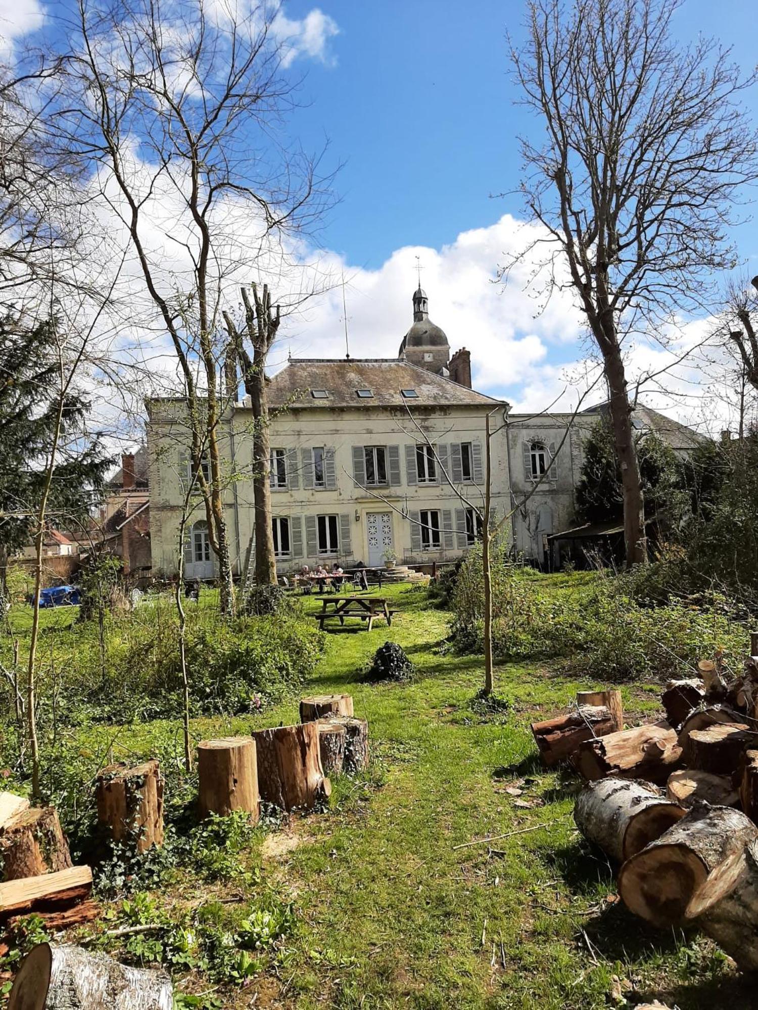 Bed and Breakfast Yxie - Manoir Des Arts Villeblevin Екстер'єр фото